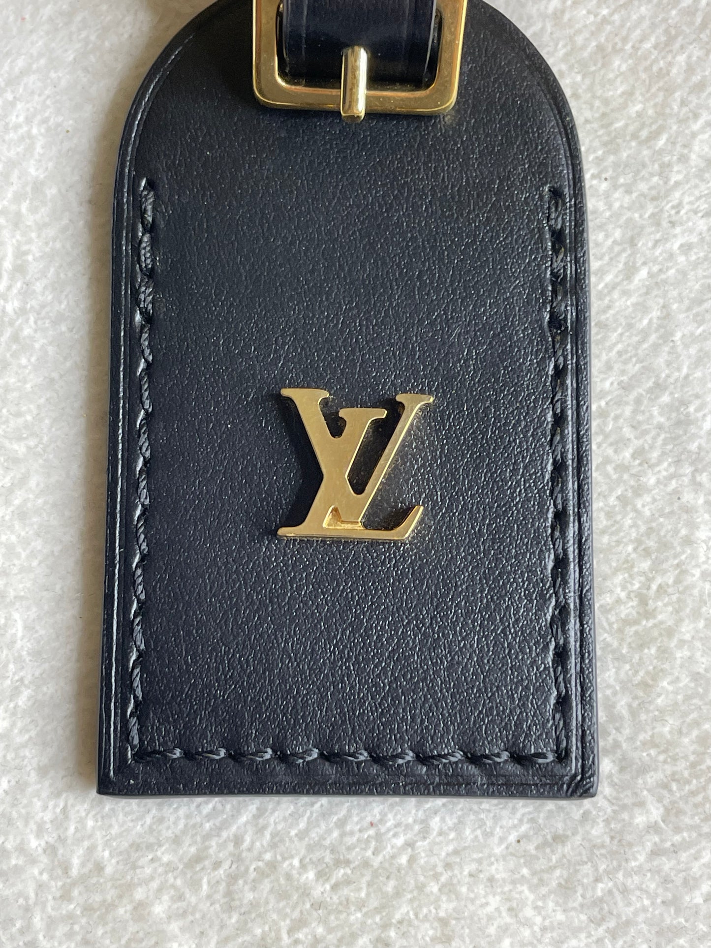 Authentic Louis Vuitton Odeon PM Luggage Tag – Noir