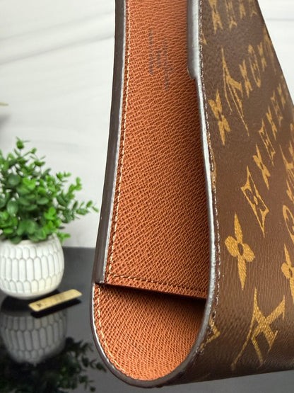 Authentic Louis Vuitton Monogram Desk Agenda Cover