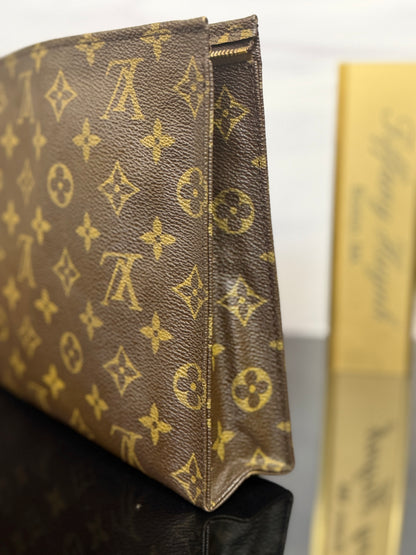 Authentic Louis Vuitton Monogram Toiletry 26