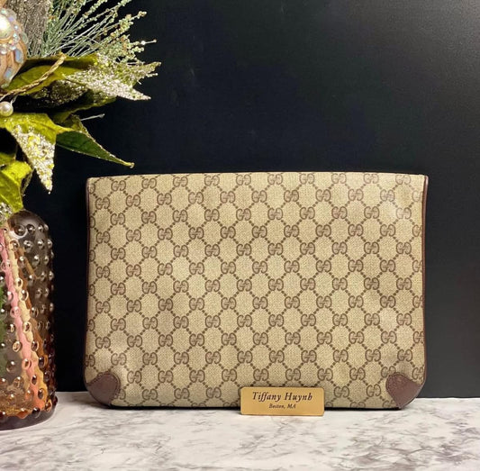 Authentic Vintage Gucci GG Supreme Fold-Over Clutch Bag