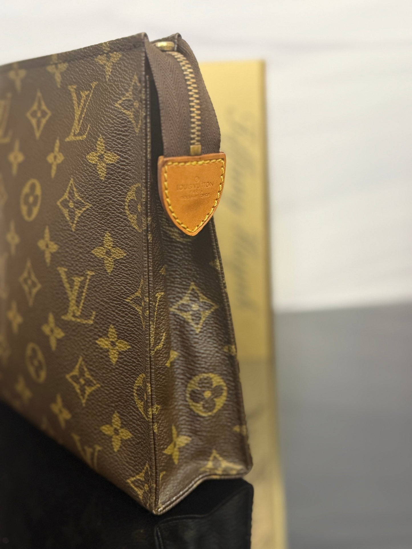 Authentic Louis Vuitton Monogram Toiletry 26