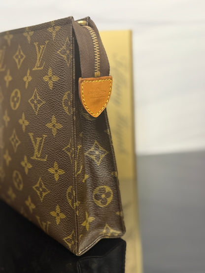 Authentic Louis Vuitton Monogram Toiletry 26