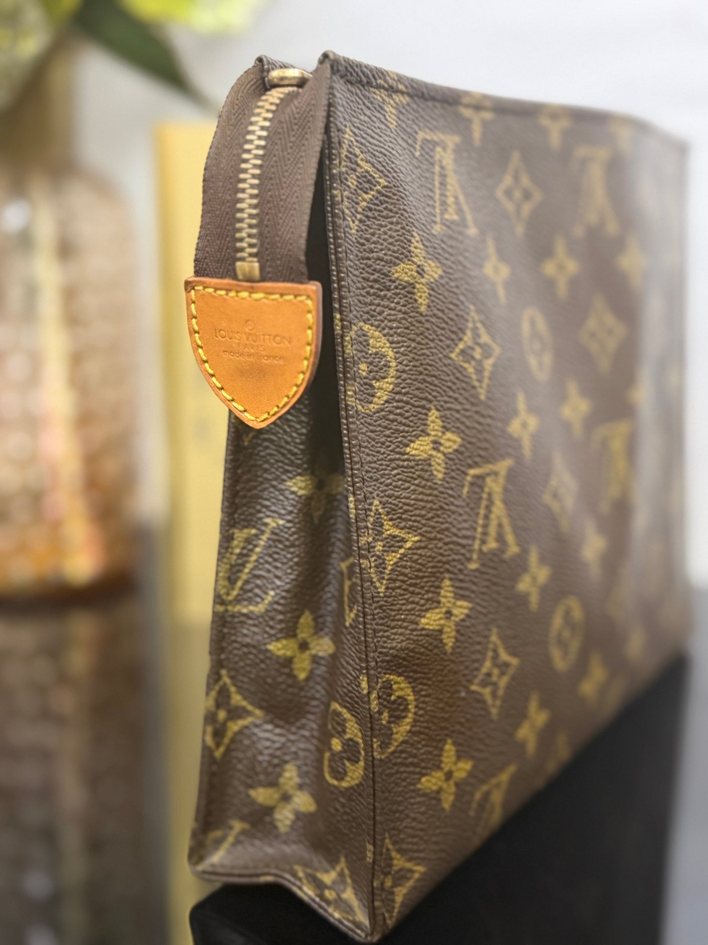 Authentic Louis Vuitton Monogram Toiletry 26