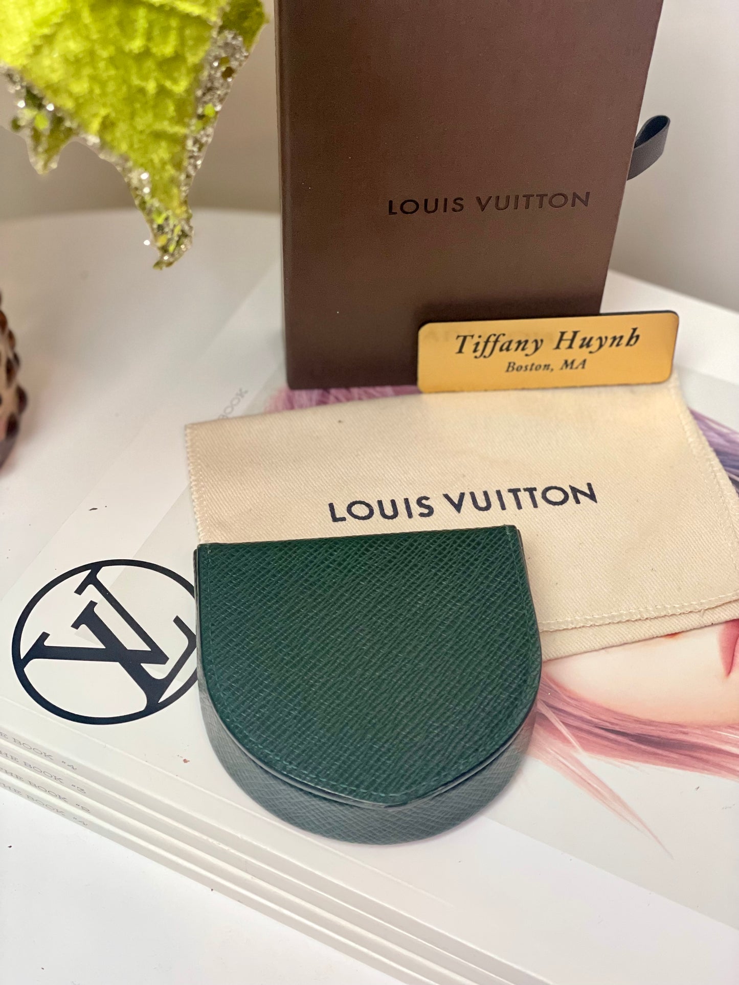 Authentic Louis Vuitton Taiga Porte-Monnaie Cuvette Coin Case – Epicea