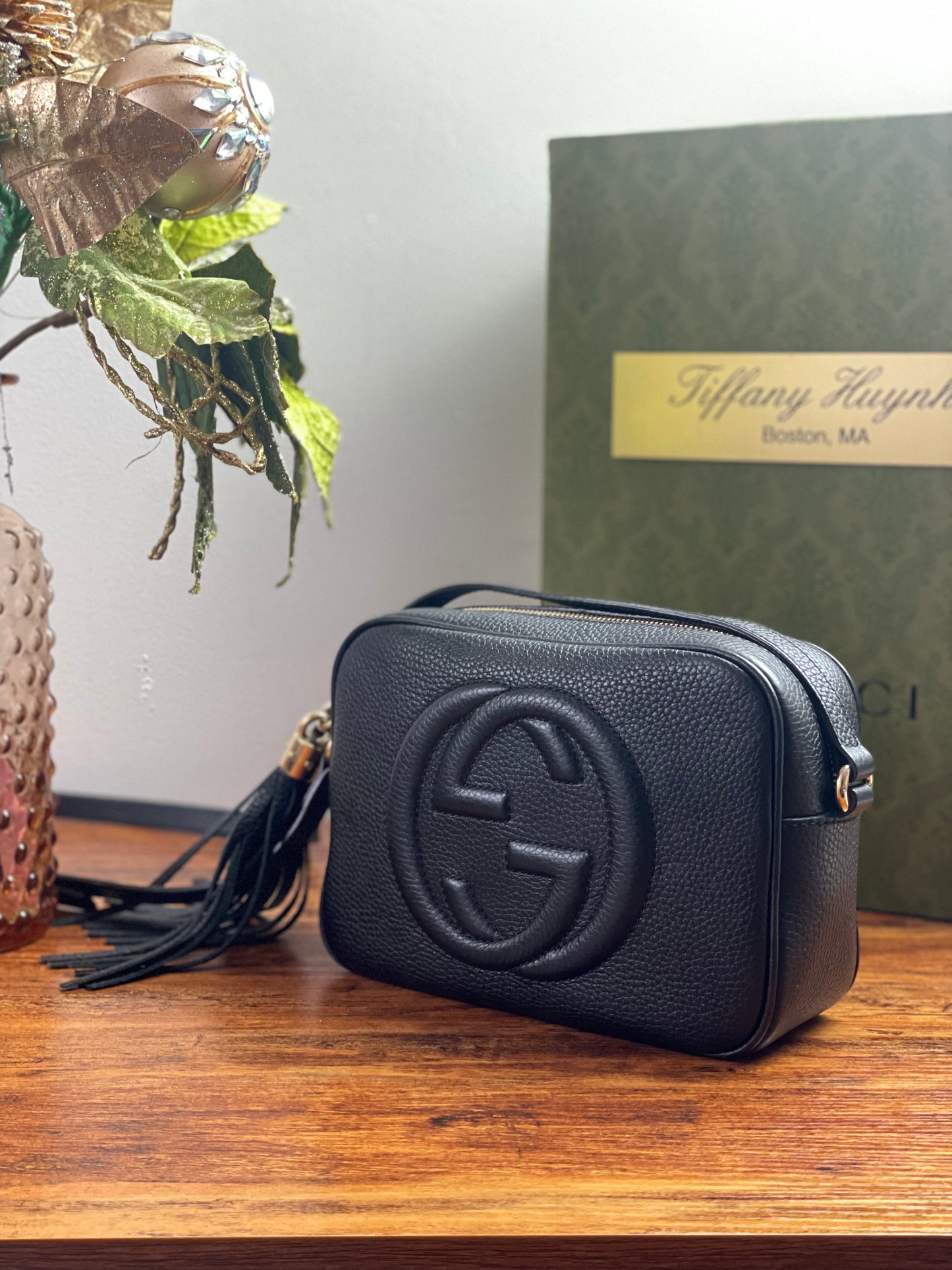 Authentic Gucci Soho Disco bag in Black