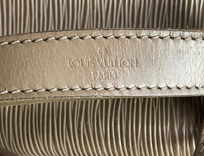 Authentic Louis Vuitton Epi Petit Noé – Pepper