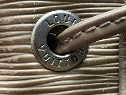Authentic Louis Vuitton Epi Petit Noé – Pepper