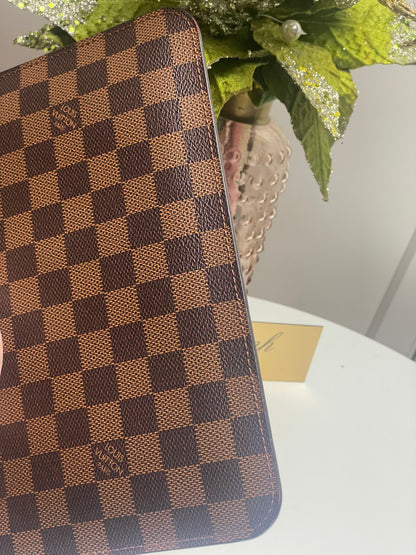 Authentic Louis Vuitton Damier Ebene Neverfull Pouch MM/GM