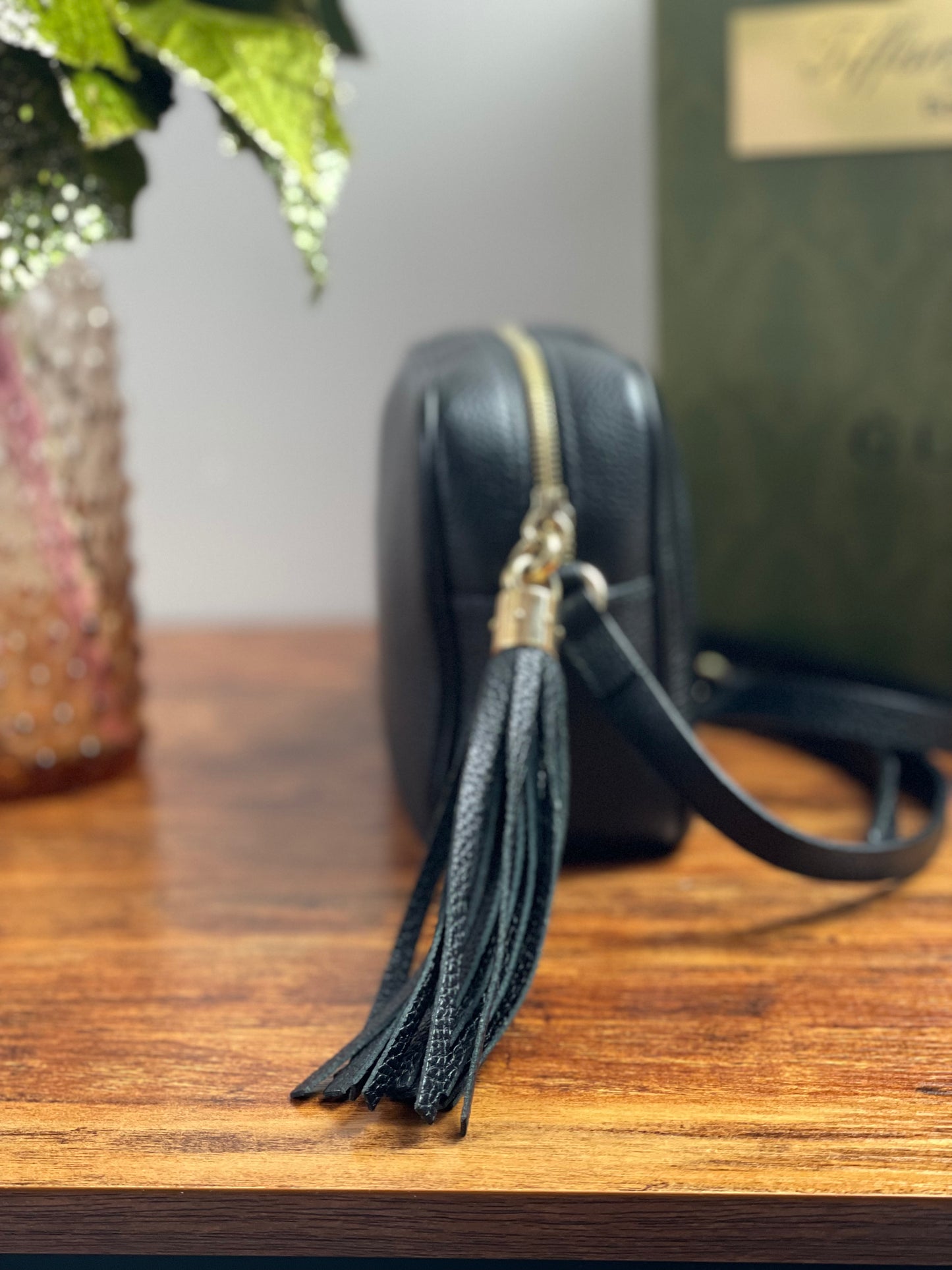 Authentic Gucci Soho Disco bag in Black