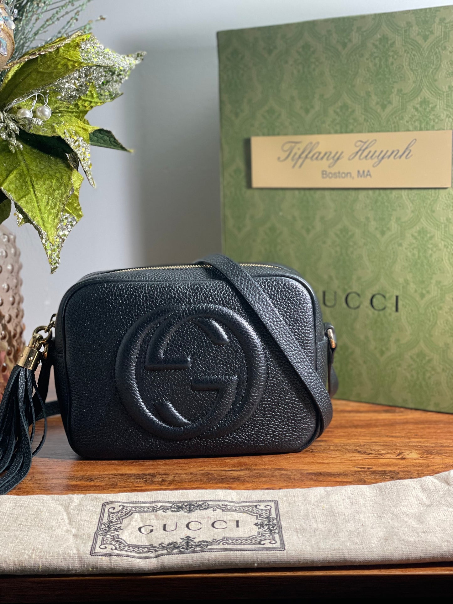 Authentic Gucci Soho Disco bag in Black