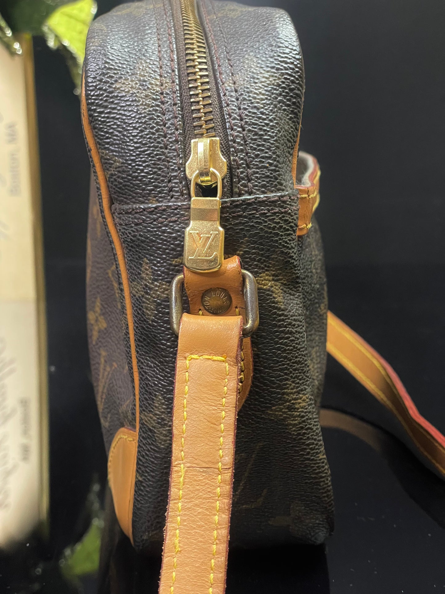 Authentic Louis Vuitton Trocadero 27
