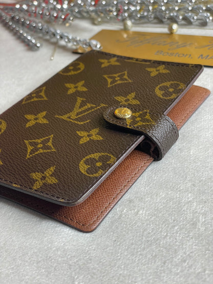 Authentic Louis Vuitton Monogram Agenda PM