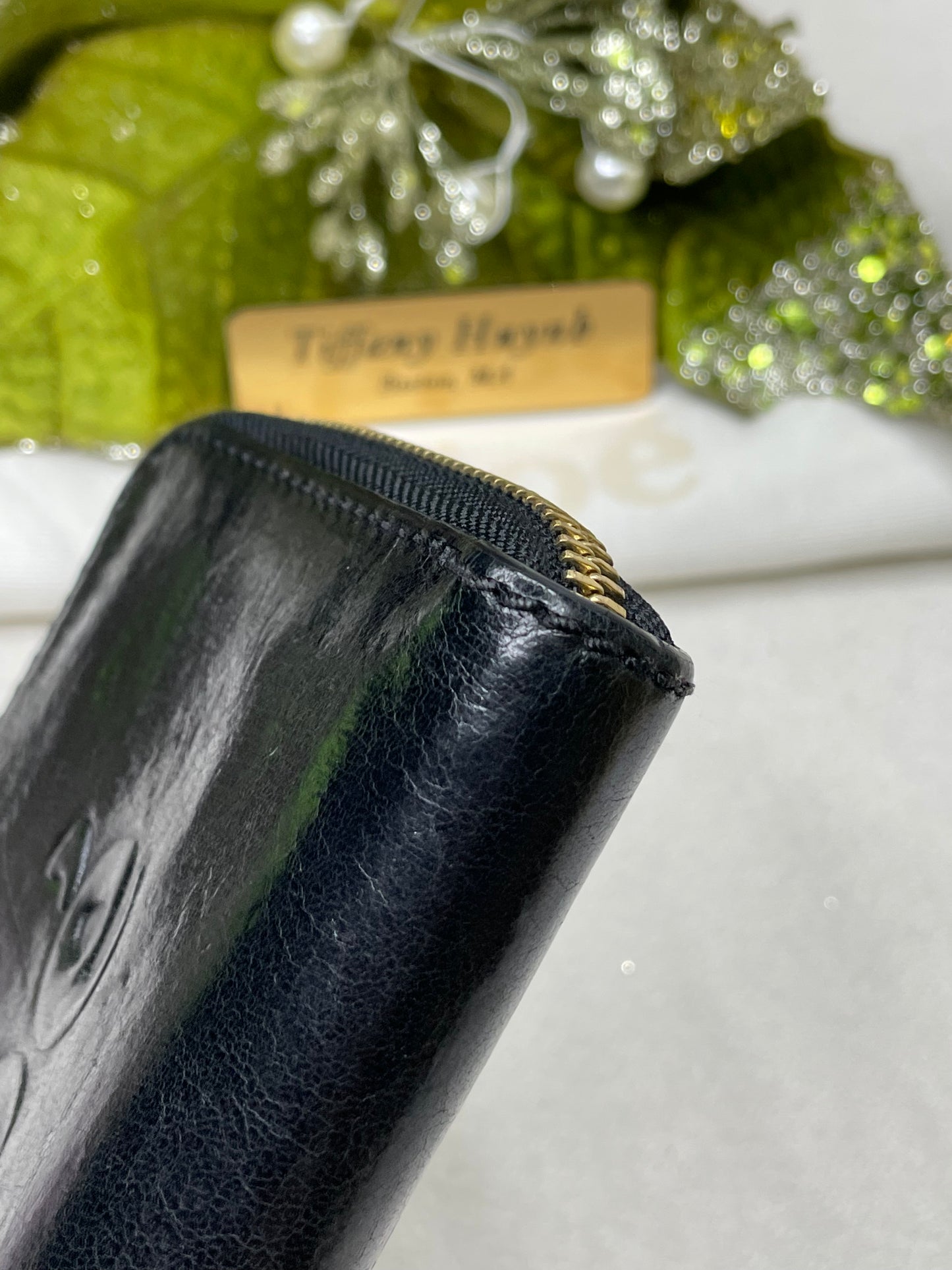 Authentic Chloé Black Calf Leather Zip Around Wallet