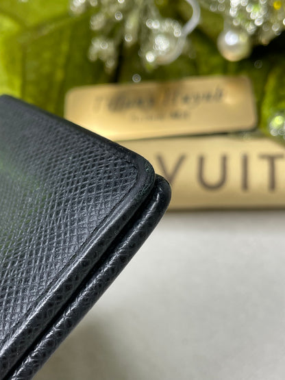 Authentic Louis Vuitton Taiga Leather Brazza Wallet – Noir