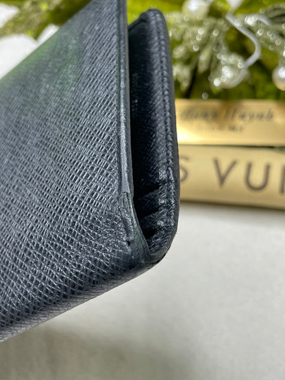 Authentic Louis Vuitton Taiga Leather Brazza Wallet – Noir