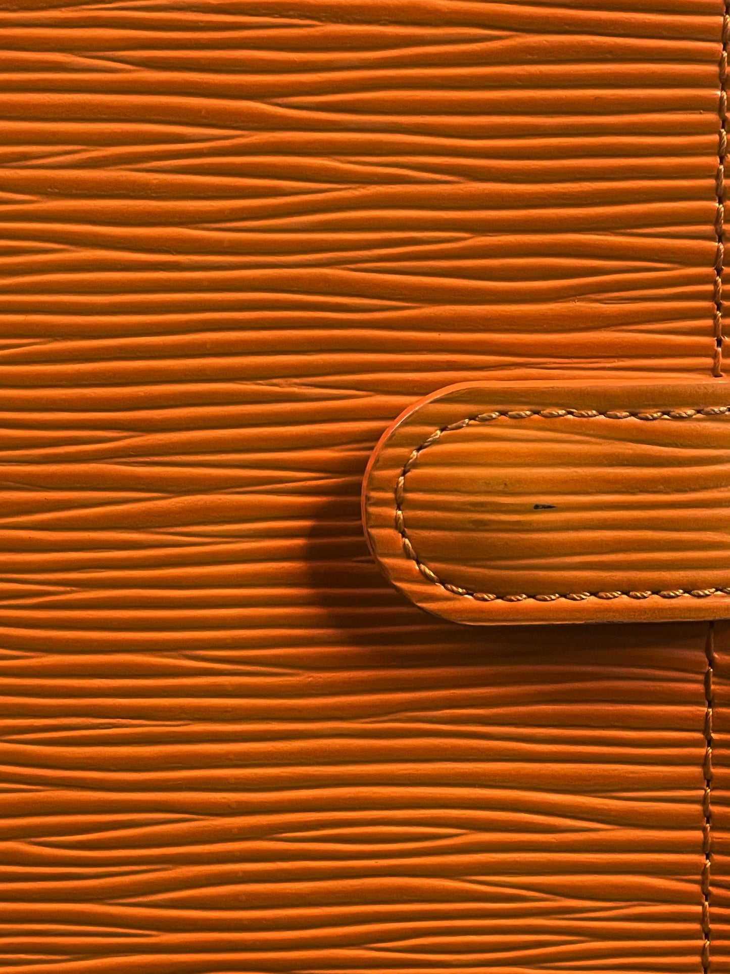 Authentic Louis Vuitton Epi Leather Agenda PM – Orange