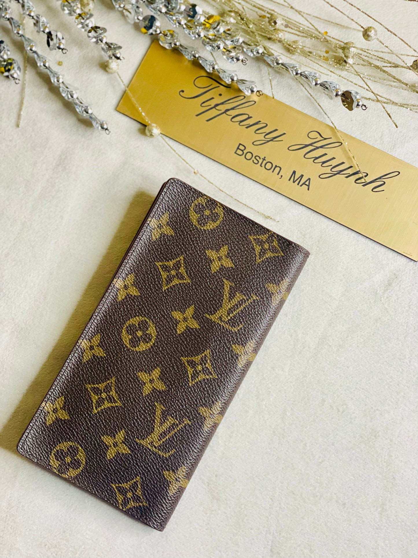 Authentic Louis Vuitton Monogram Porte-Cartes / Credit Yen Checkbook Wallet