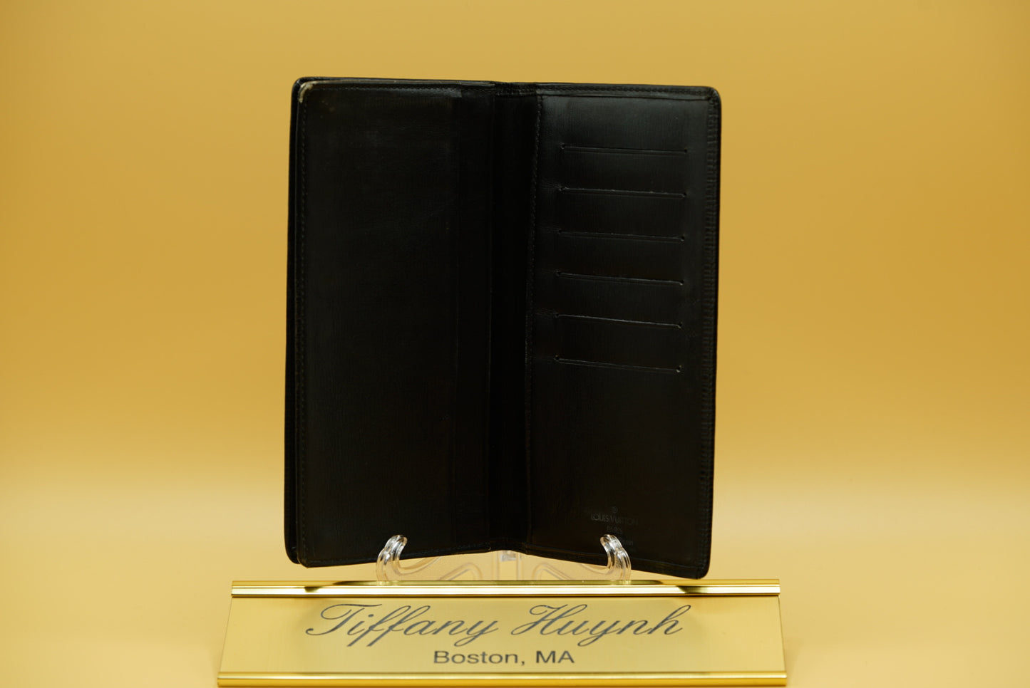 Louis Vuitton Epi Leather Checkbook Wallet – Noir