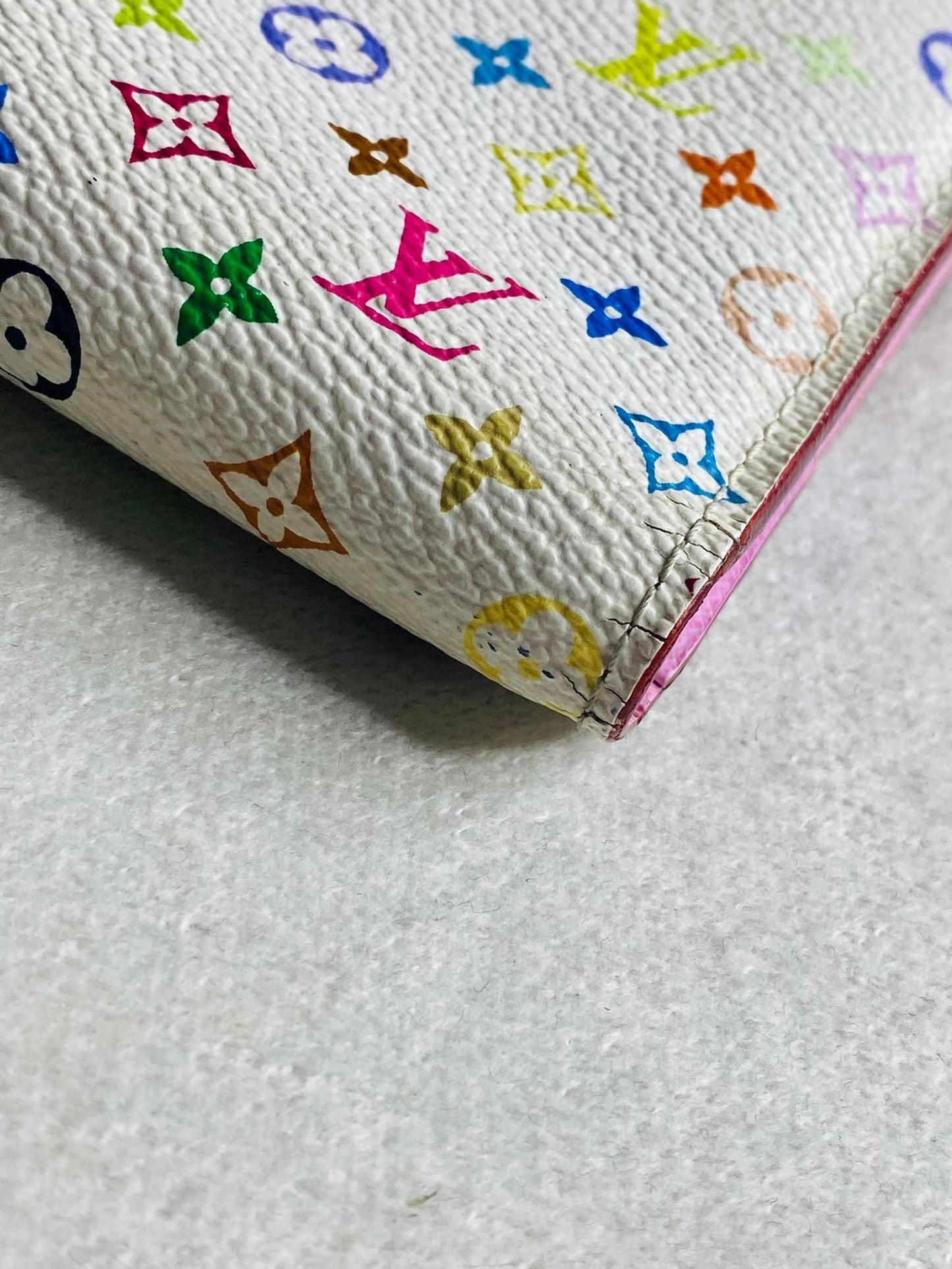 Authentic Louis Vuitton Monogram Multicolore Insolite Wallet – Blanc